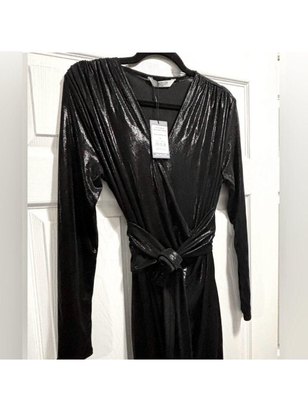 Smash+Tess Confidence Wrap Midi Dress NWT Black Metallic Size Medium NEW - Picture 6 of 11